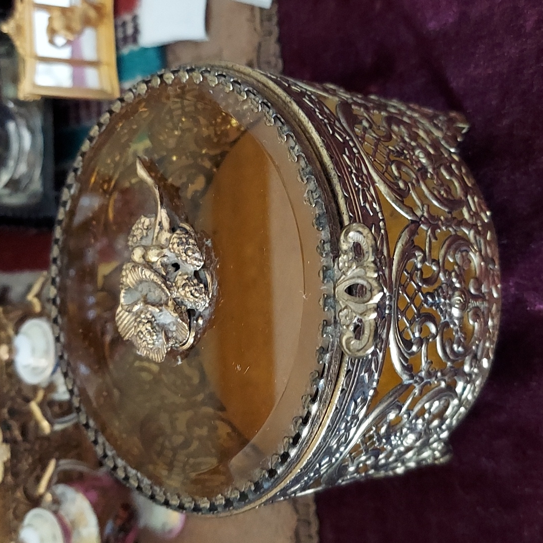Vintage Jewelry Box